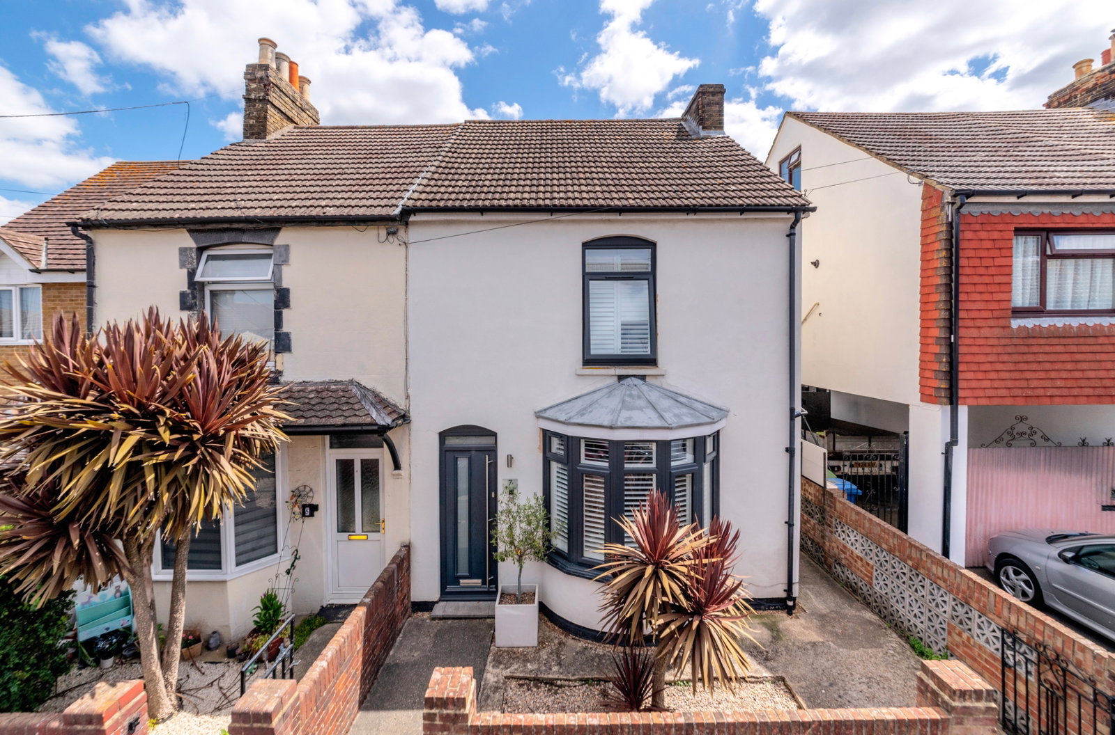 Semi Detached House in Sittingbourne