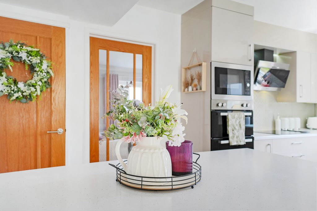 Semi Detached House in Rotherham