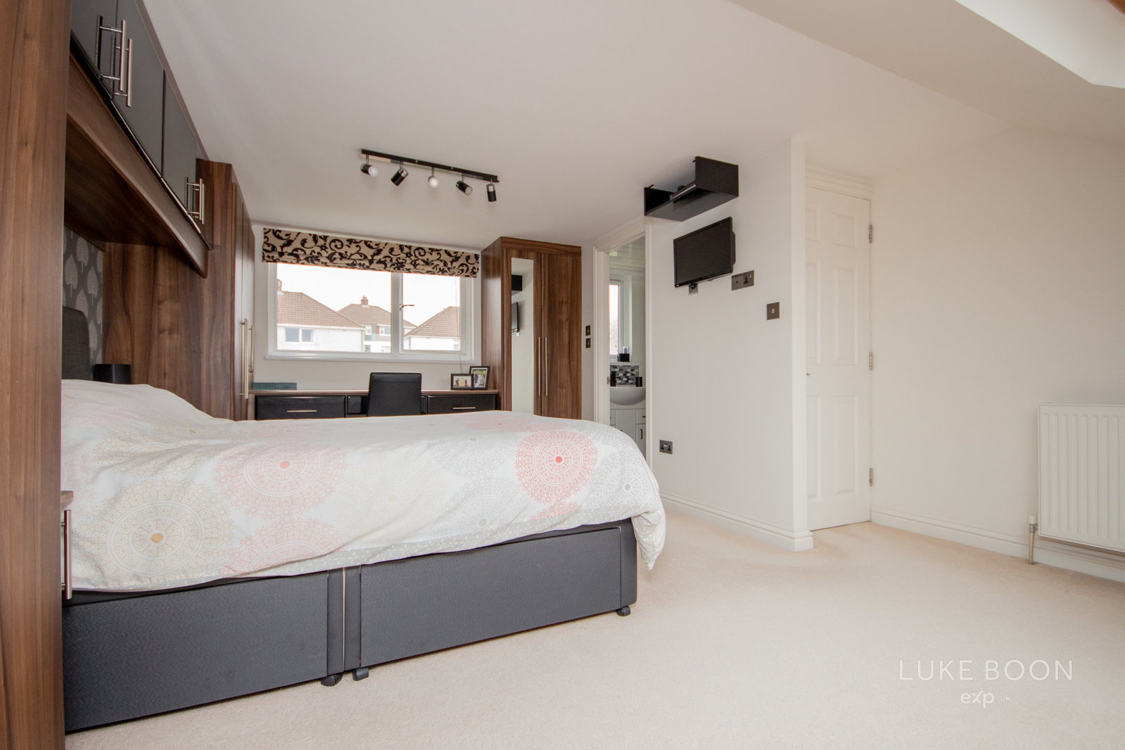 Semi Detached House in Plymouth