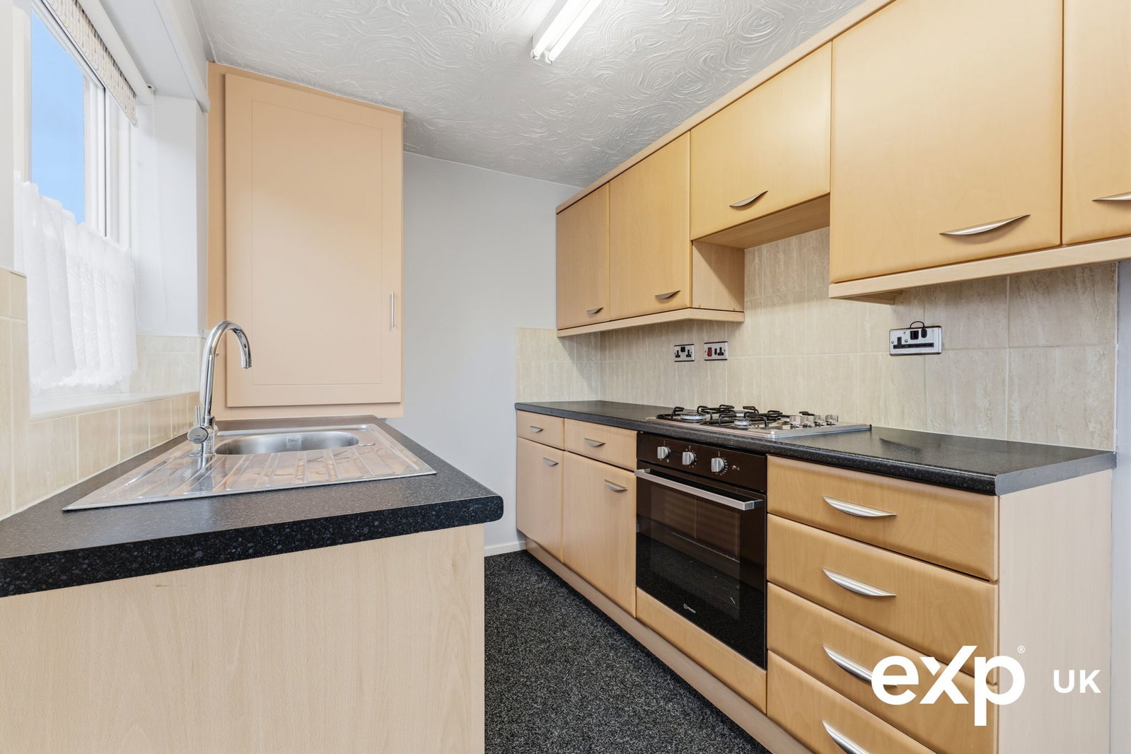Semi Detached Bungalow in Newark