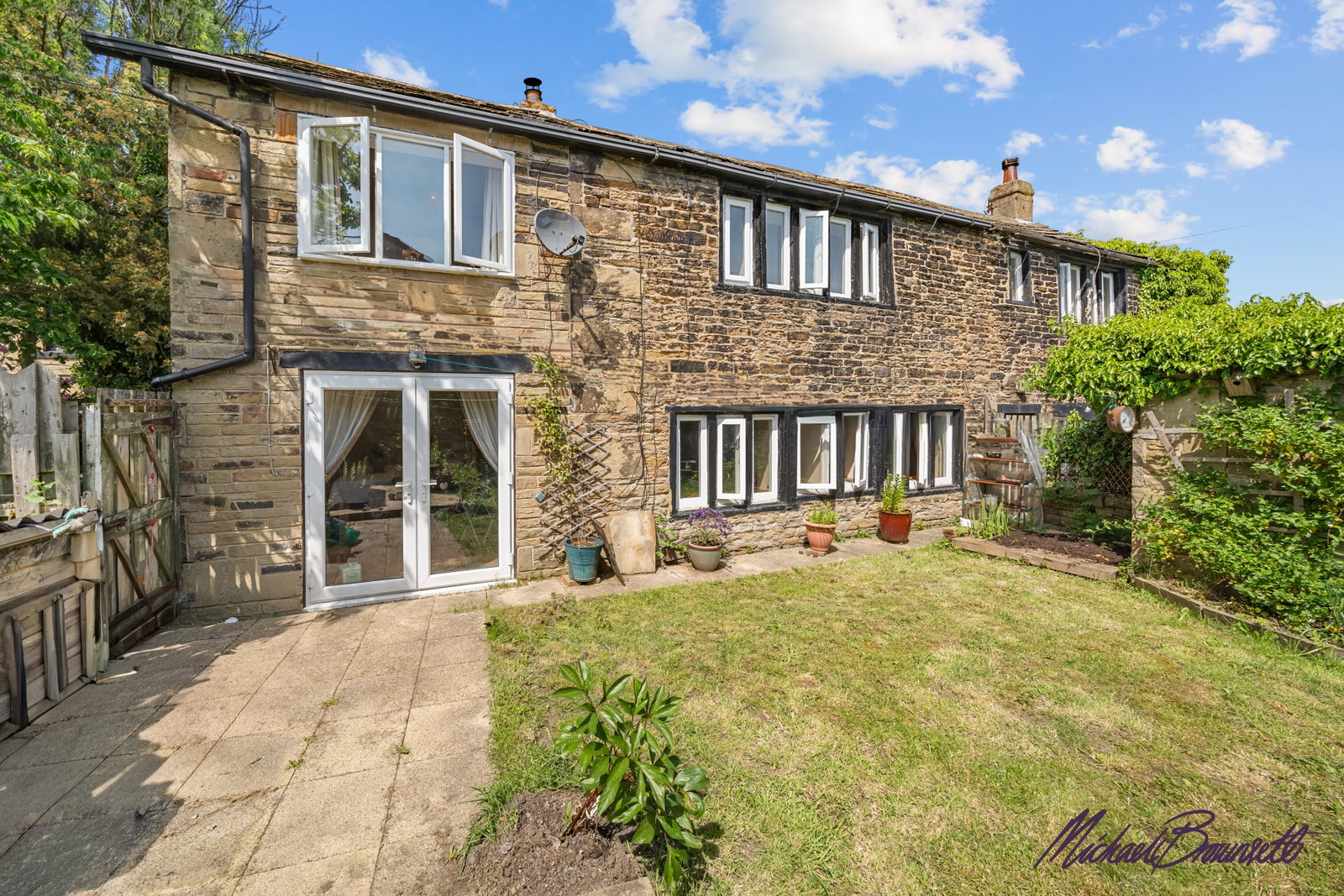 Cottage in Bradford