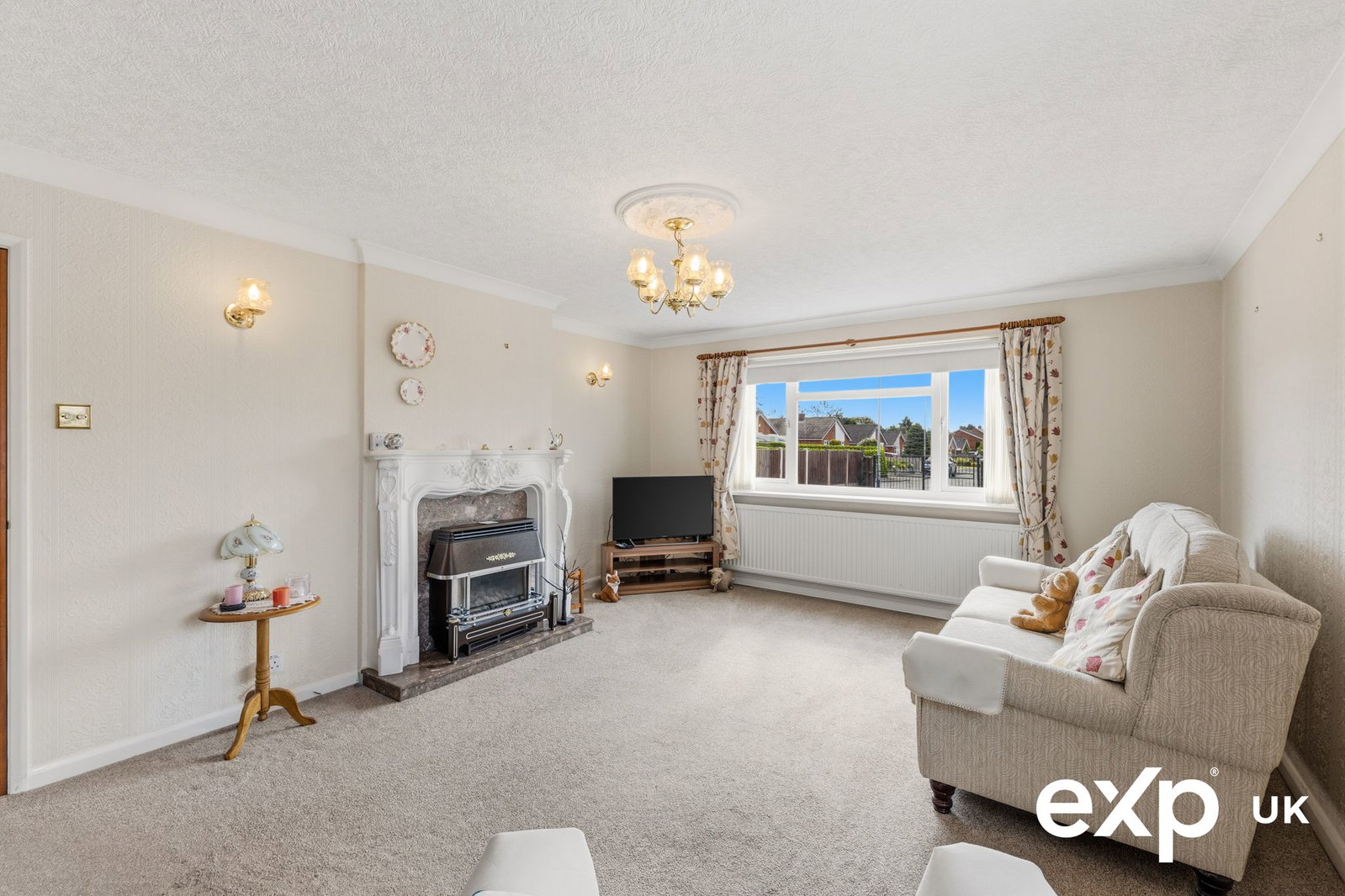 Bungalow in Newark