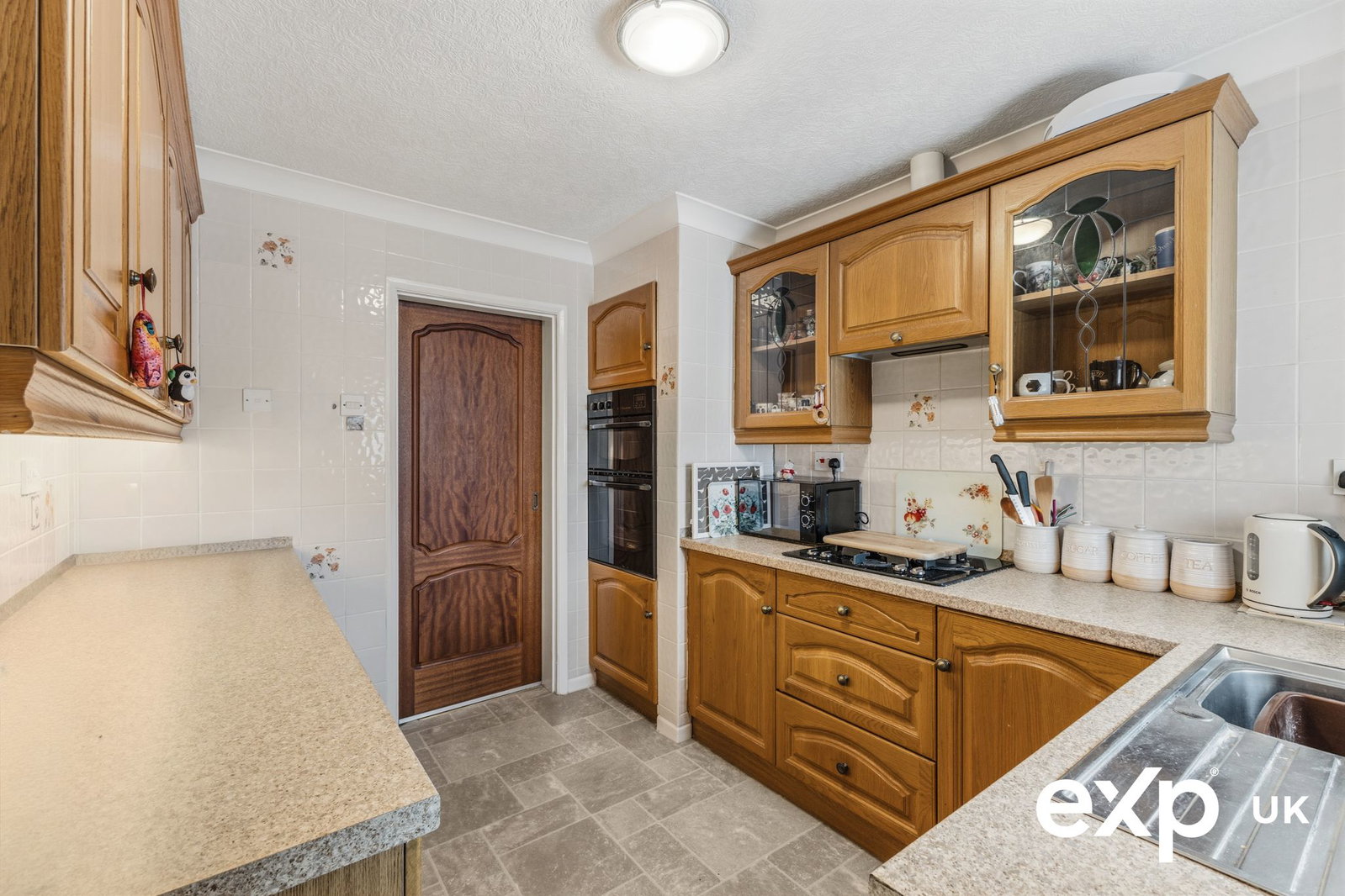 Bungalow in Newark