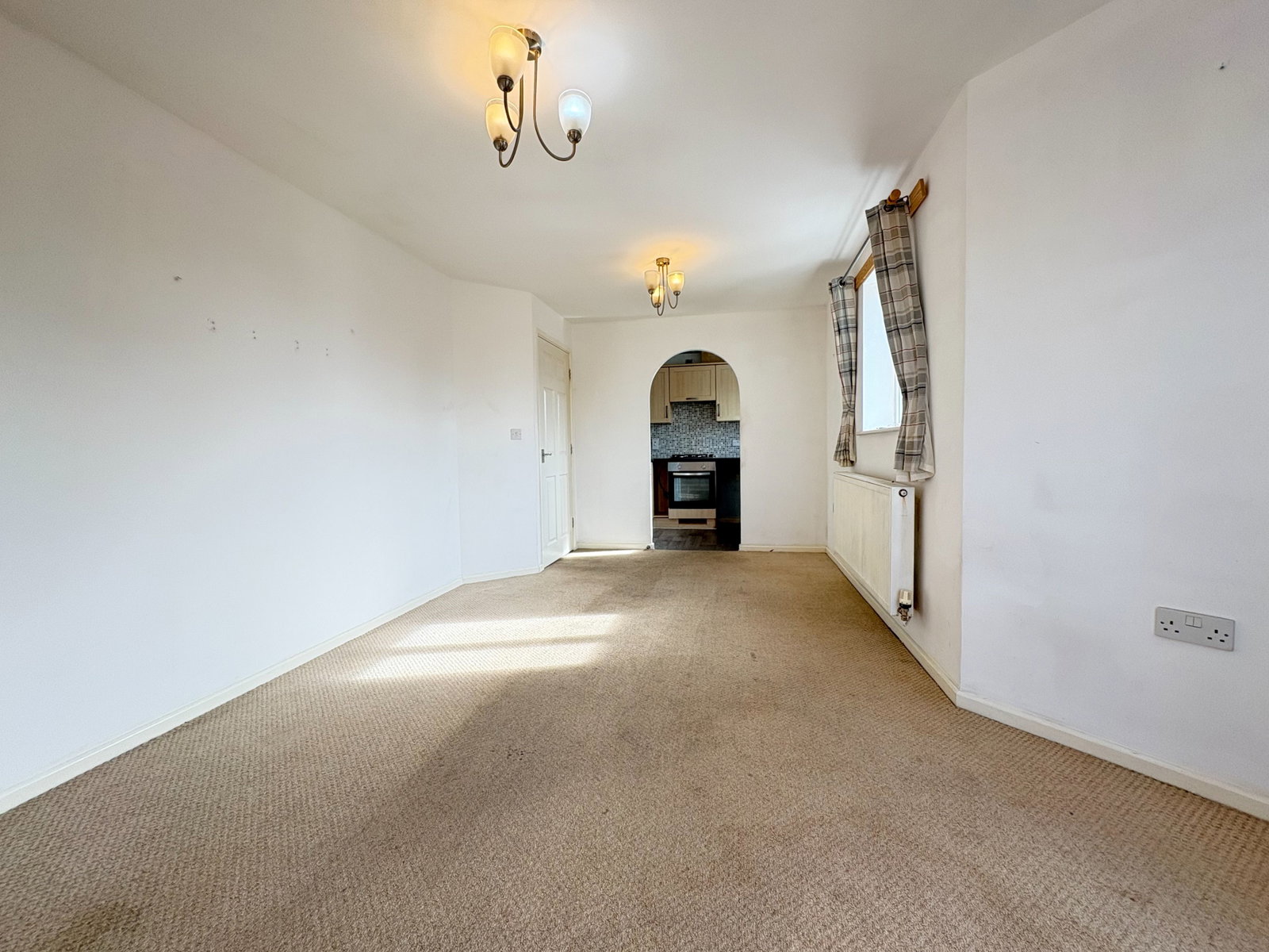 Apartment for sale in Tipton, Middle Meadow, Tipton, DY4 7LY, 420 m²
