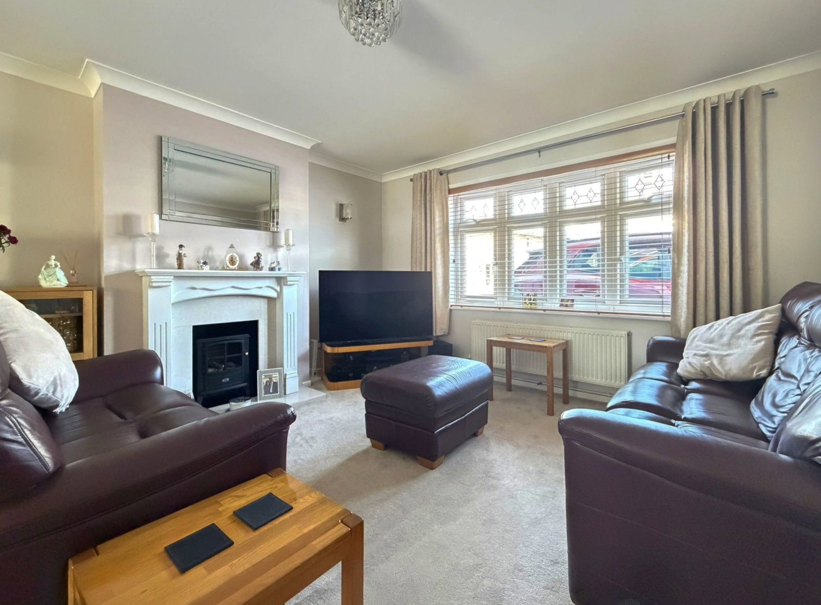 Semi Detached House in Romford