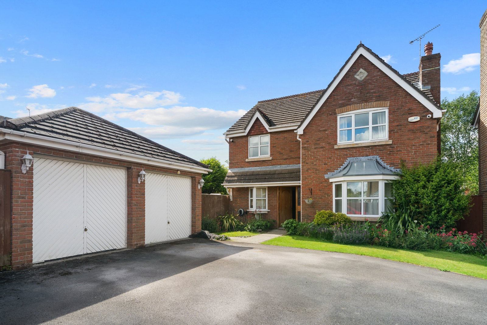 Detached House in Ormskirk