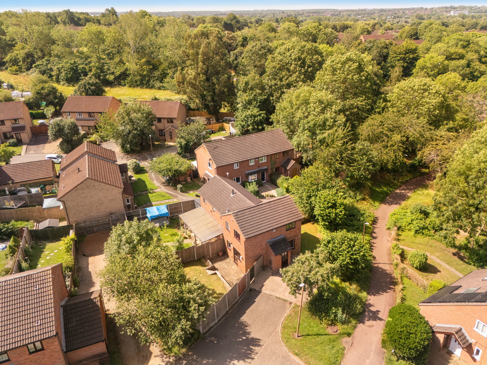 Semi Detached House in Milton Keynes