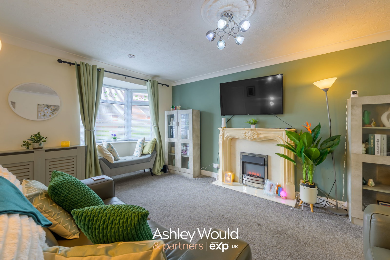 Detached House in Rowley Regis