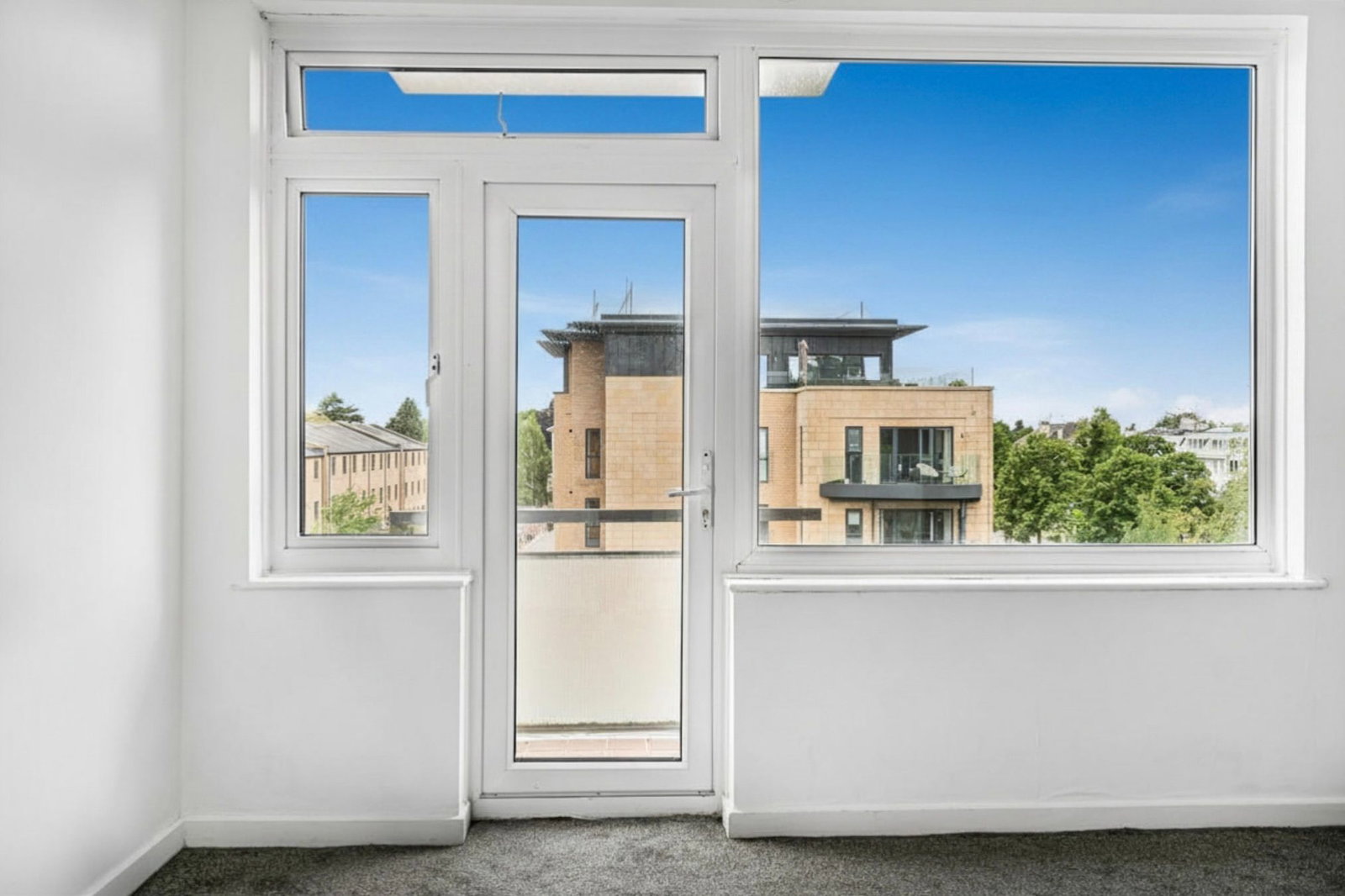 Apartment in Cheltenham