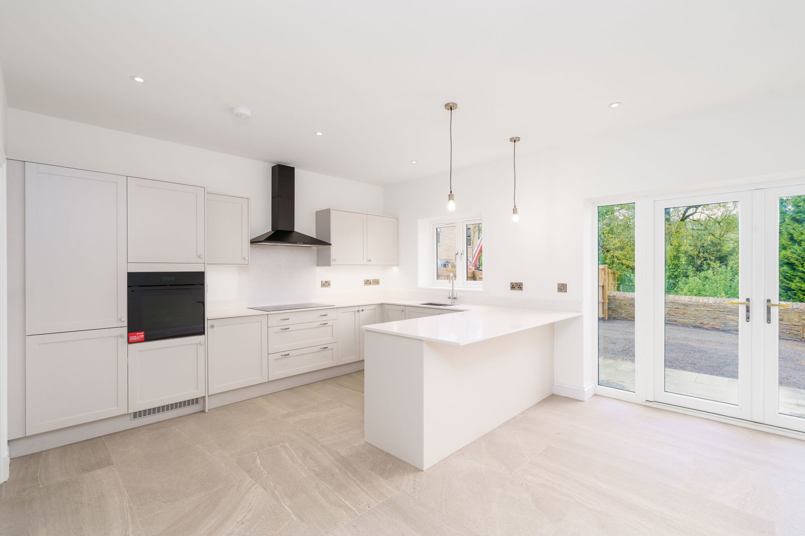 Semi Detached House in Glossop