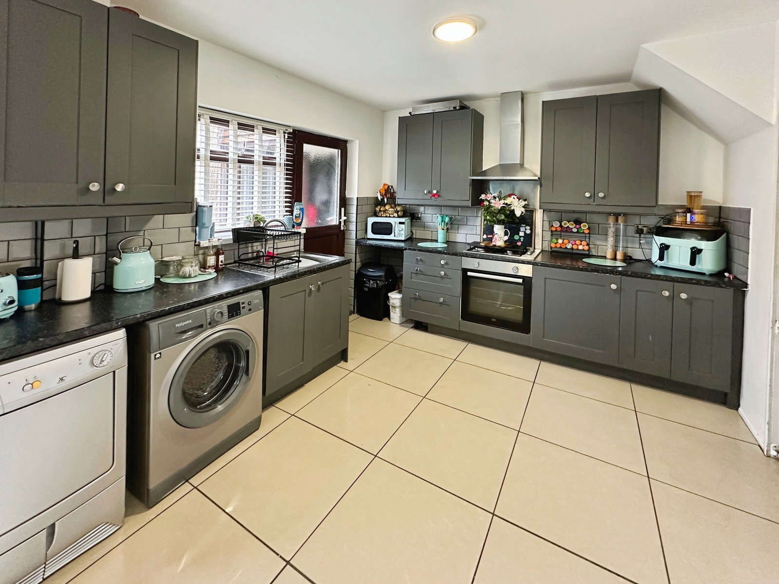 Semi Detached House in Leicester