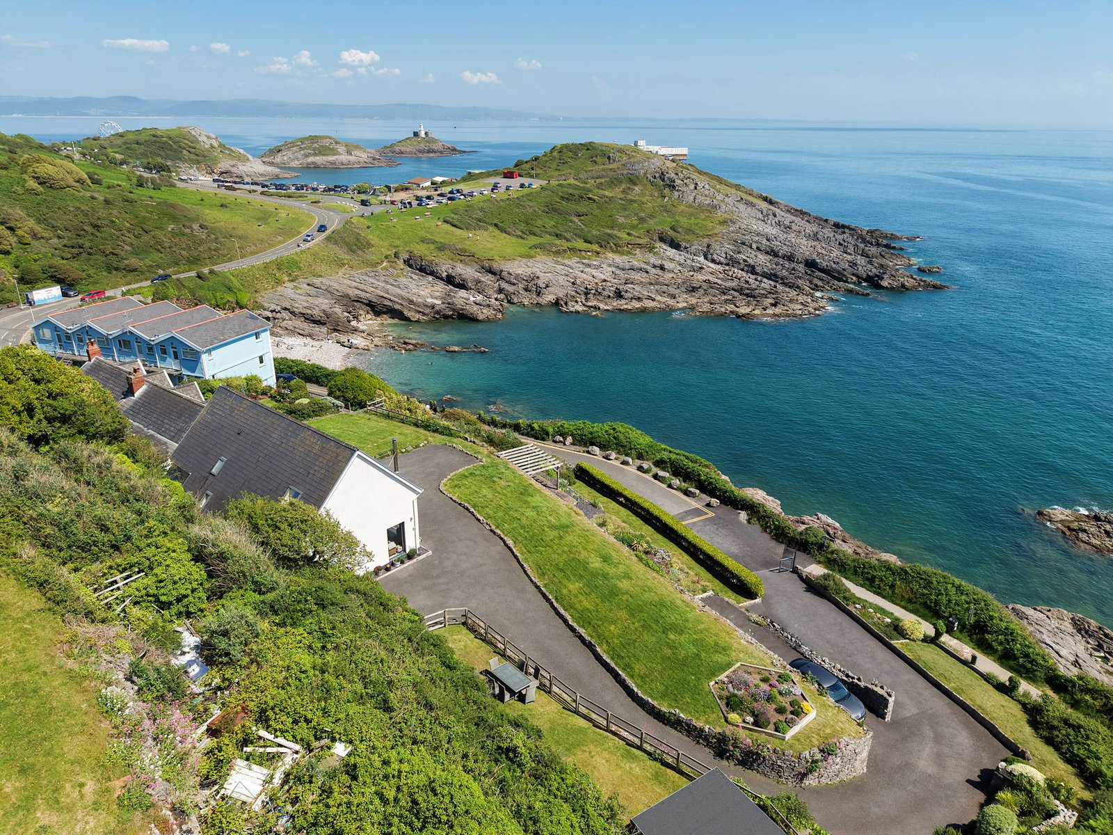 Detached House in Swansea