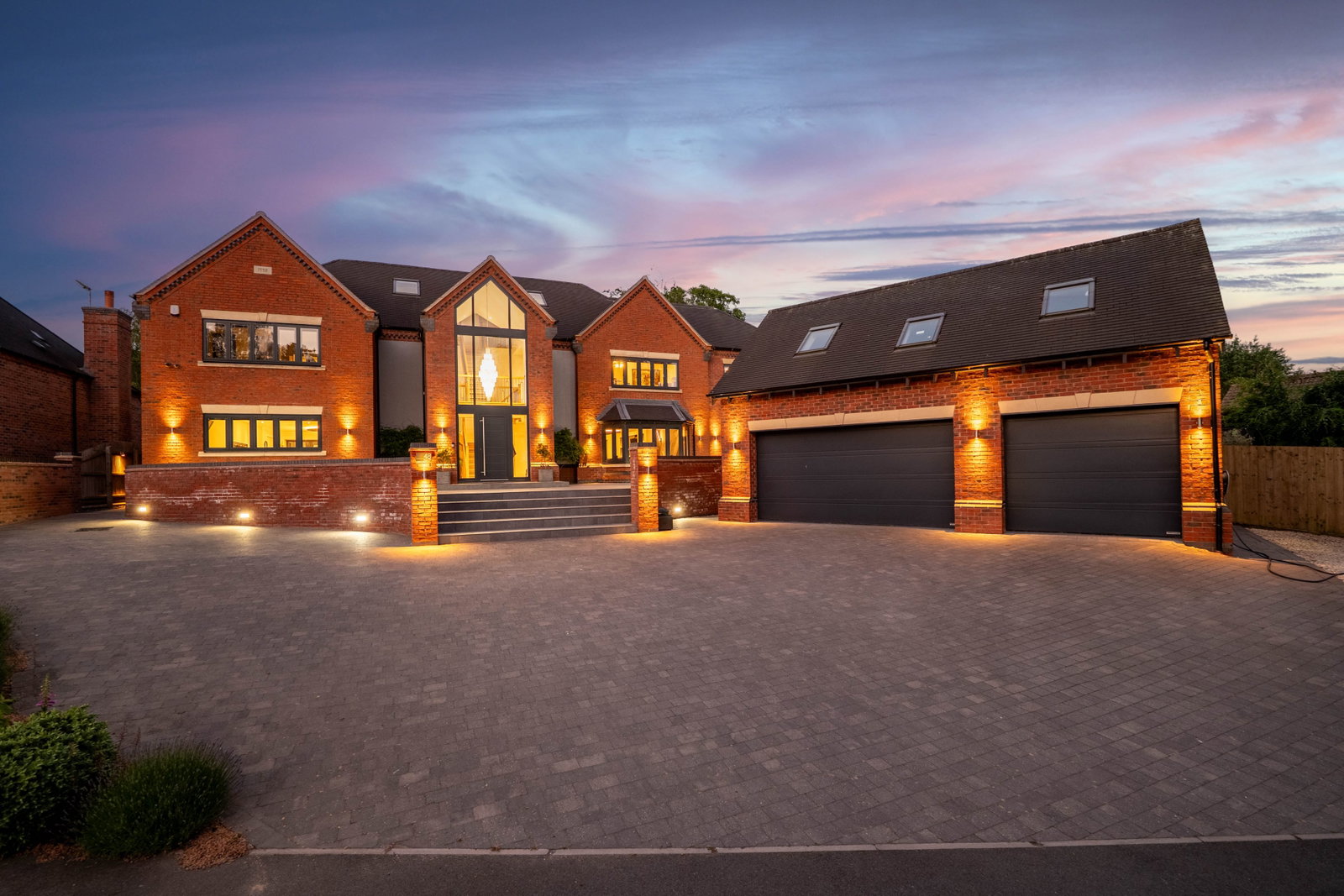 Detached House in Nuneaton