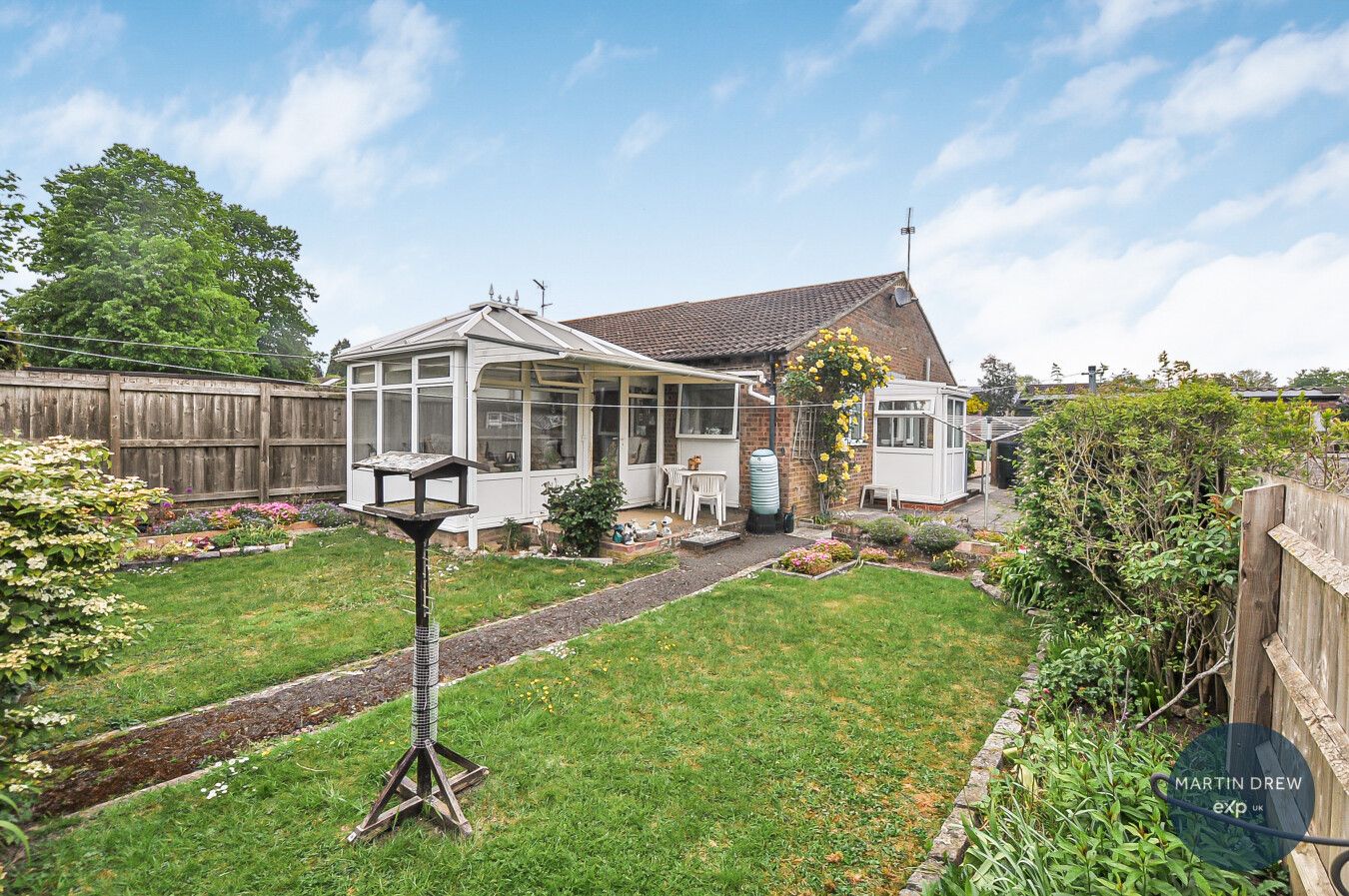 Semi Detached Bungalow in Brackley