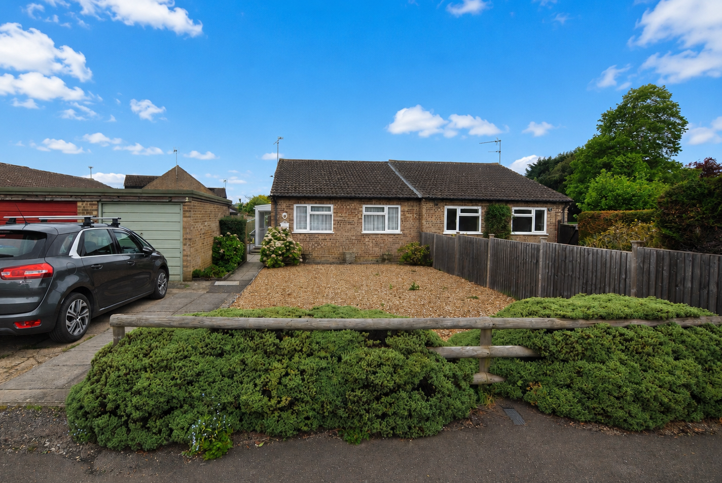 Semi Detached Bungalow in Brackley