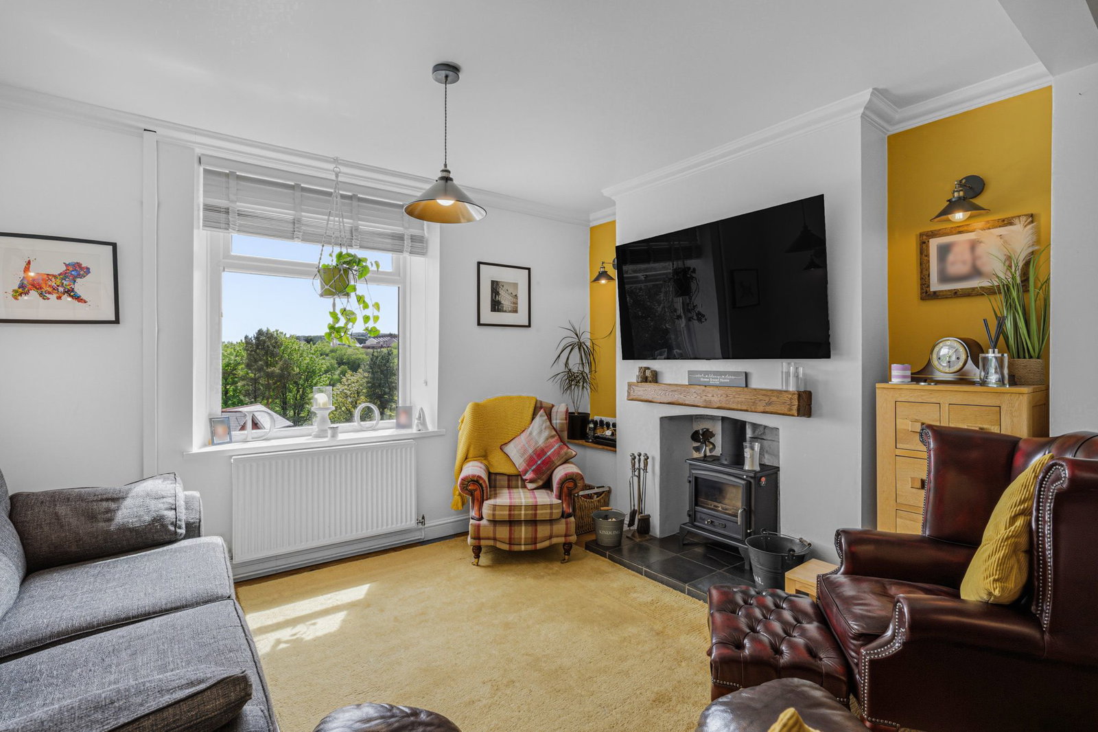 Terraced House in Pontypool
