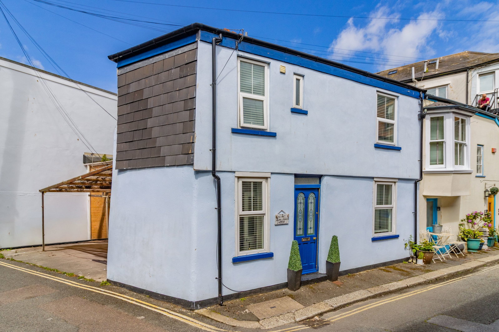 End Of Terrace House in Dartmouth