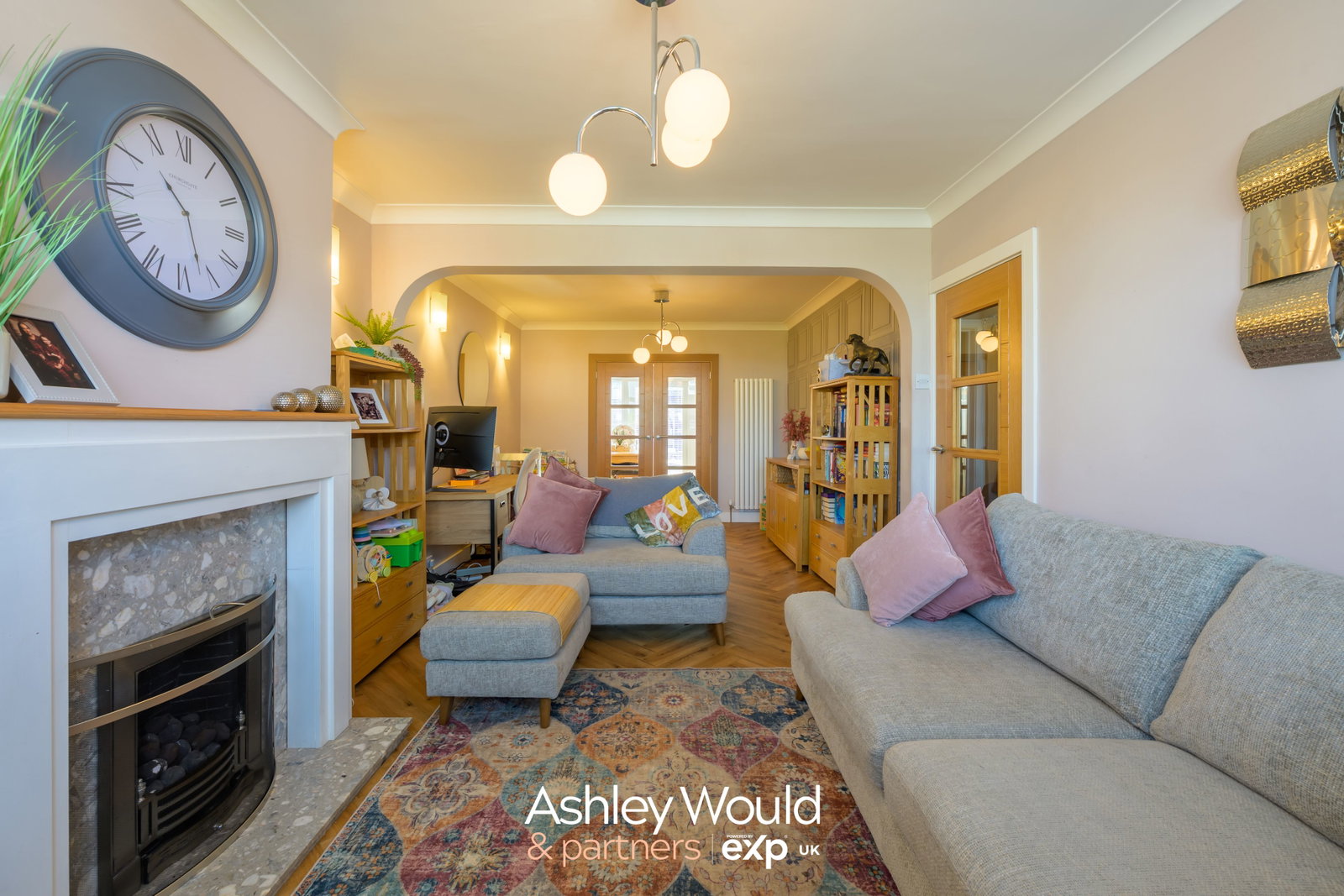 Semi Detached House in Oldbury