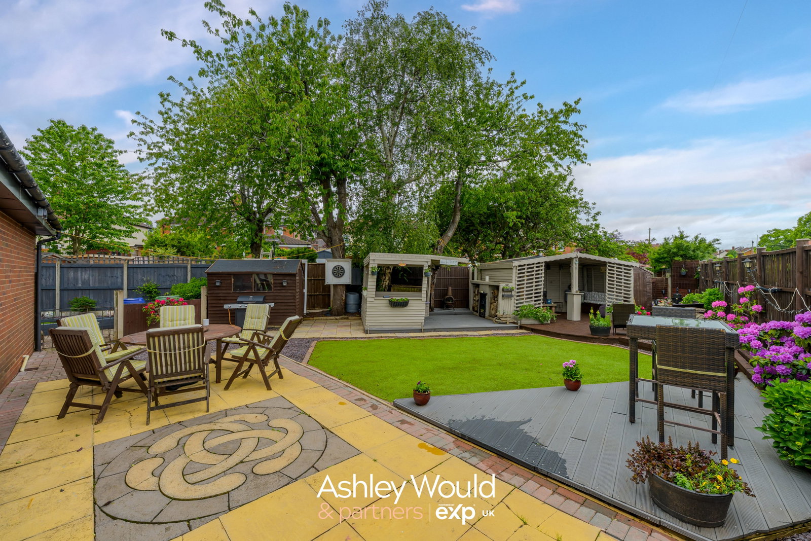 Semi Detached House in Stourbridge