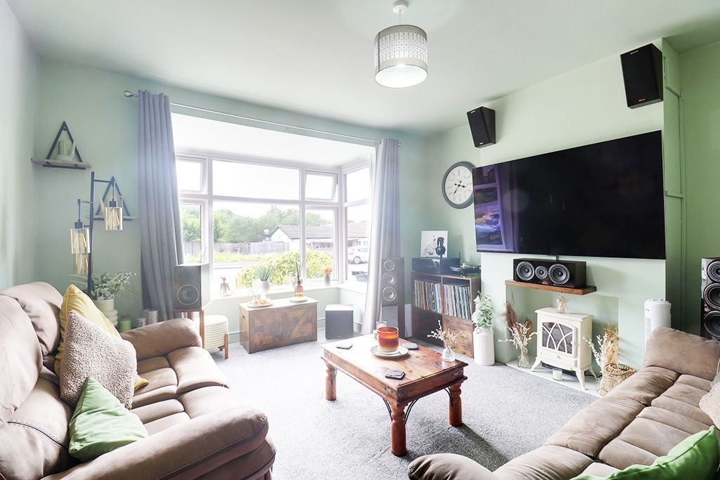 Semi Detached House in Halesowen