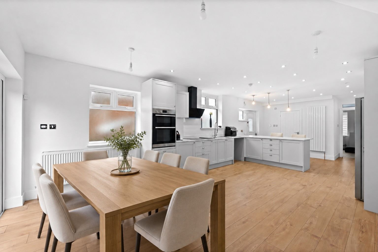 Semi Detached House in Warlingham