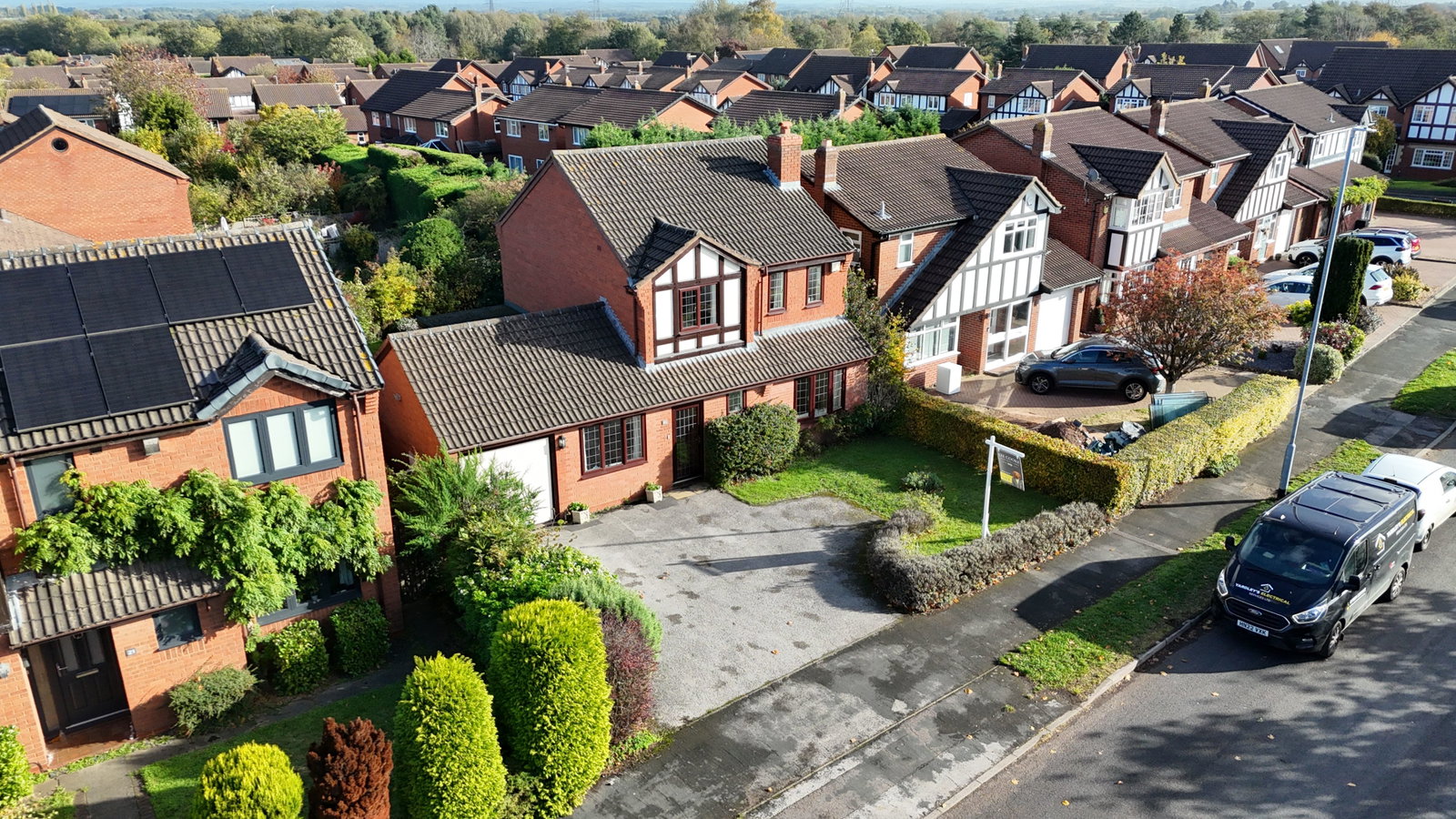 Detached House for sale in Lichfield, Darnford Lane, Boley Park, Lichfield, WS14 9RW