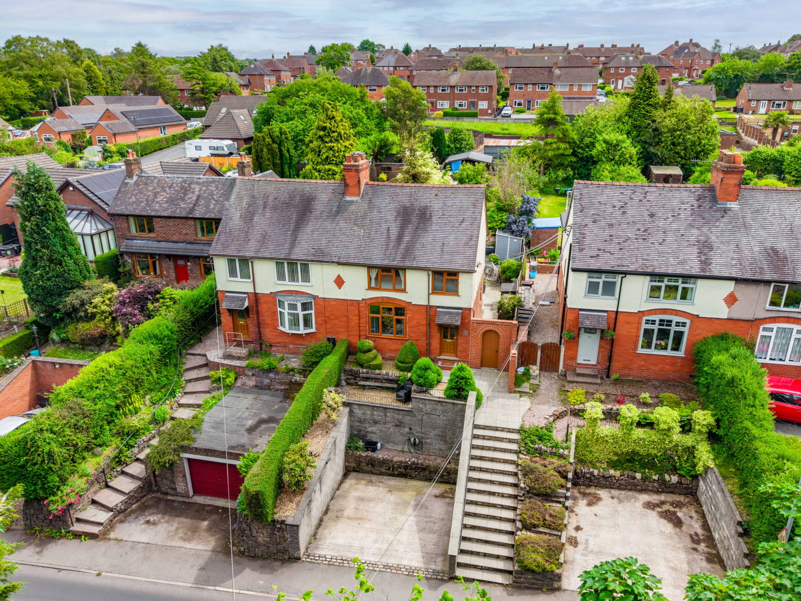 Semi Detached House in Leek