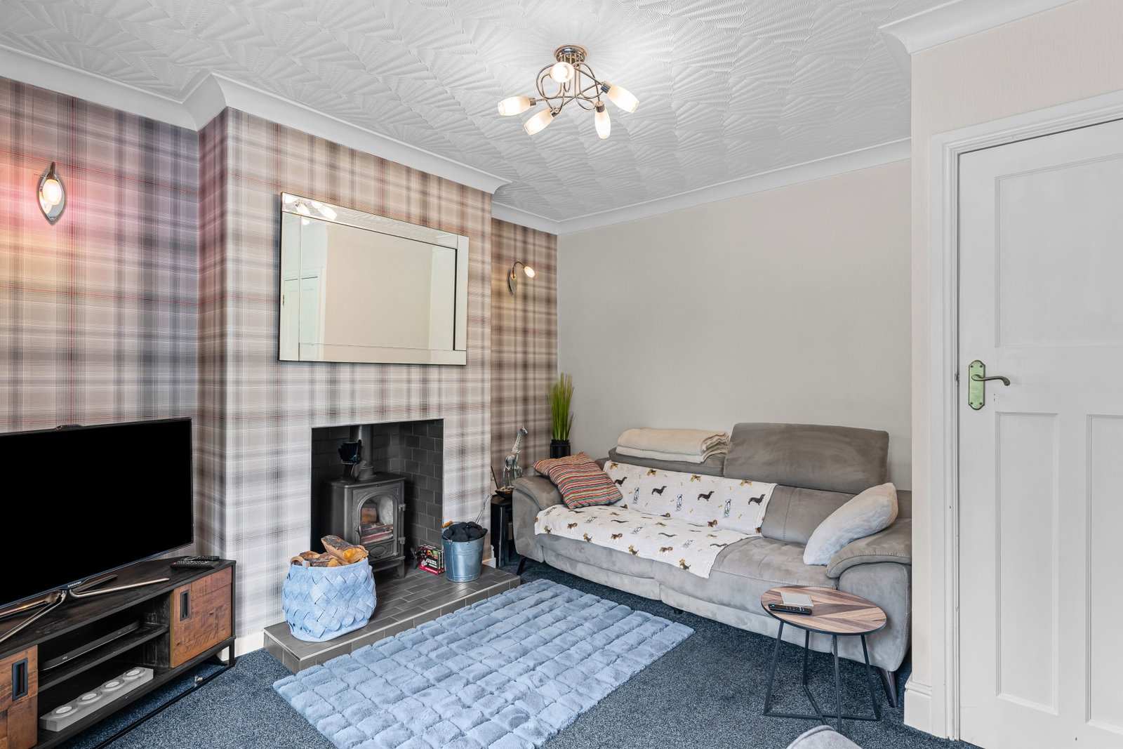 Semi Detached House in Leek