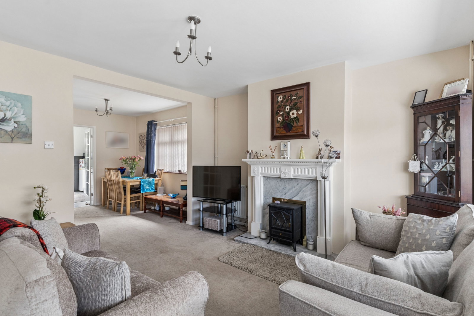 Semi Detached Bungalow in Dunstable