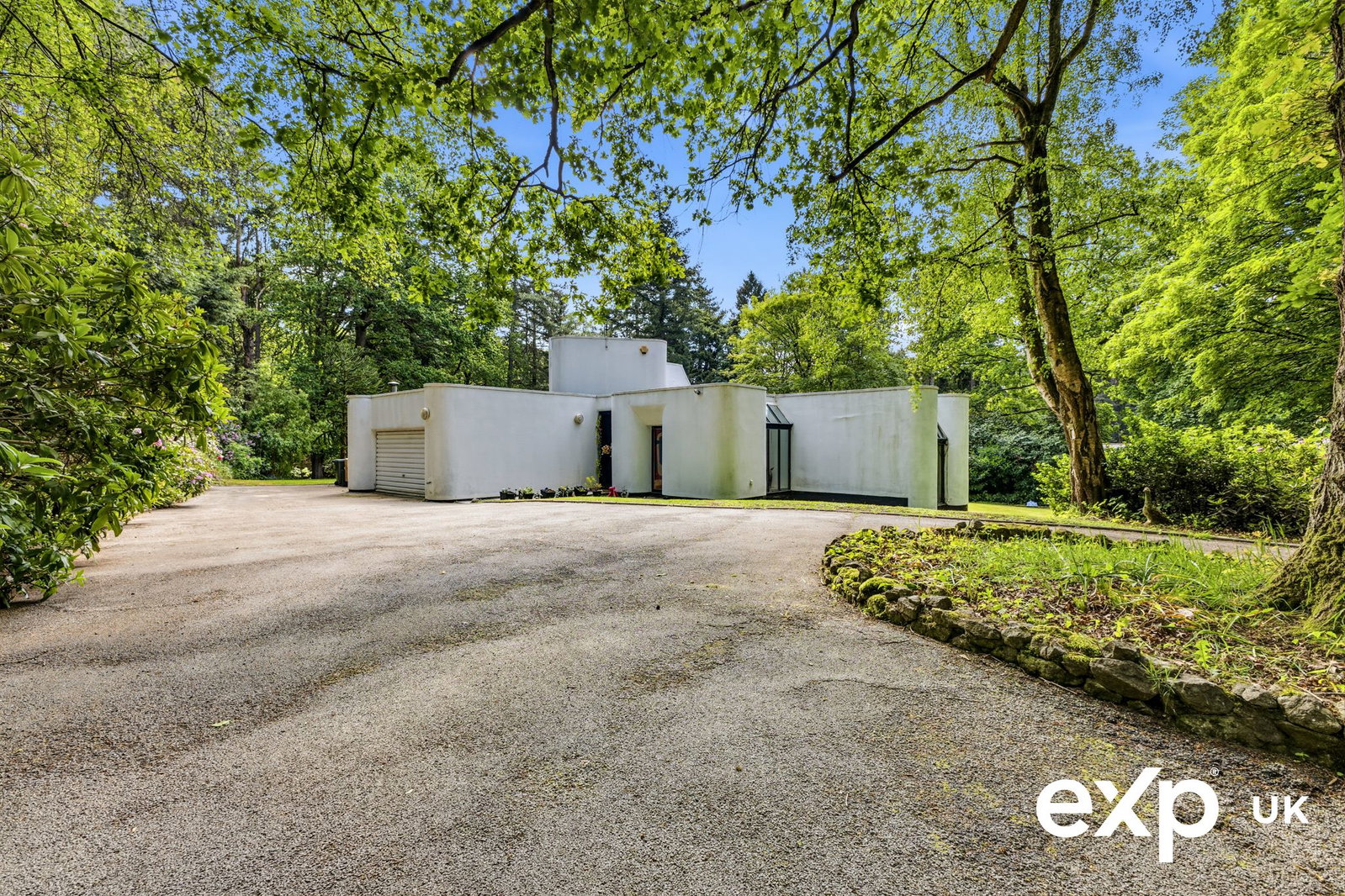 Detached House in Nottingham