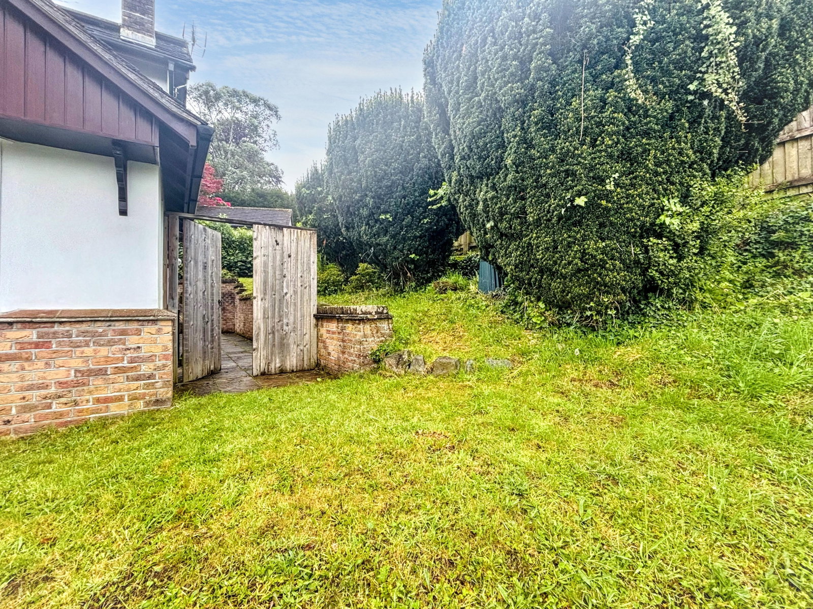 Detached House for sale in Tavistock, Marshall Close, Whitchurch...
