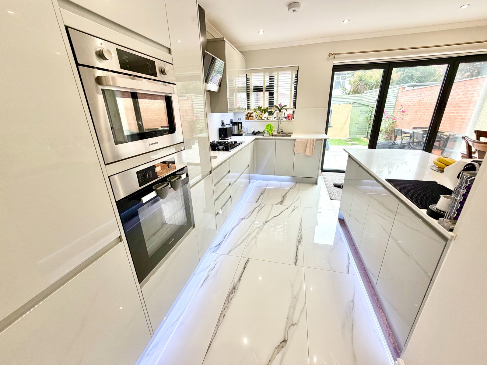 Semi Detached House in London