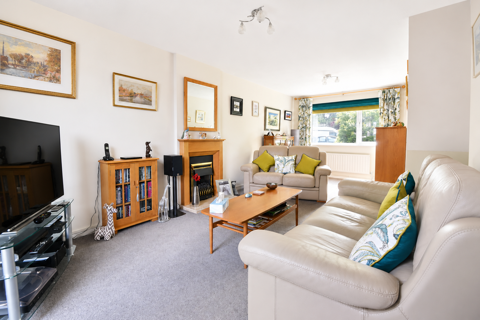Semi Detached House in Derby
