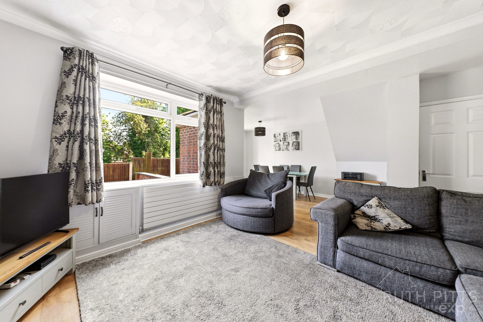 Semi Detached House in Pontefract