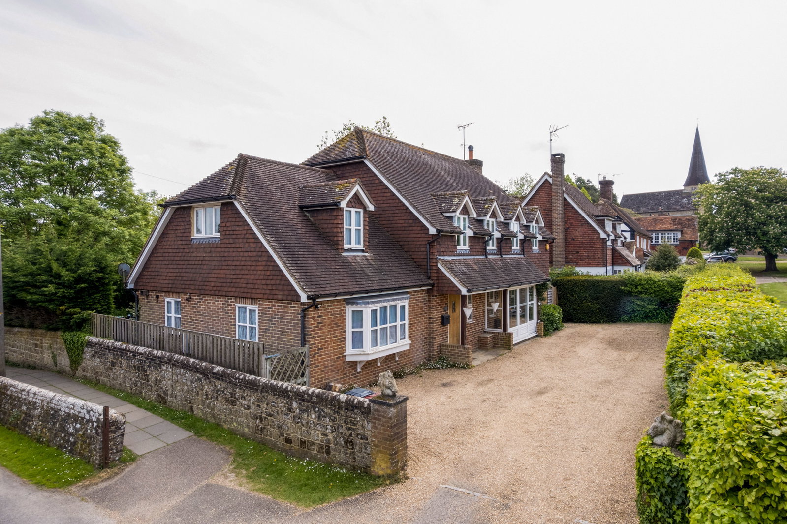 Semi Detached House in Wisborough Green
