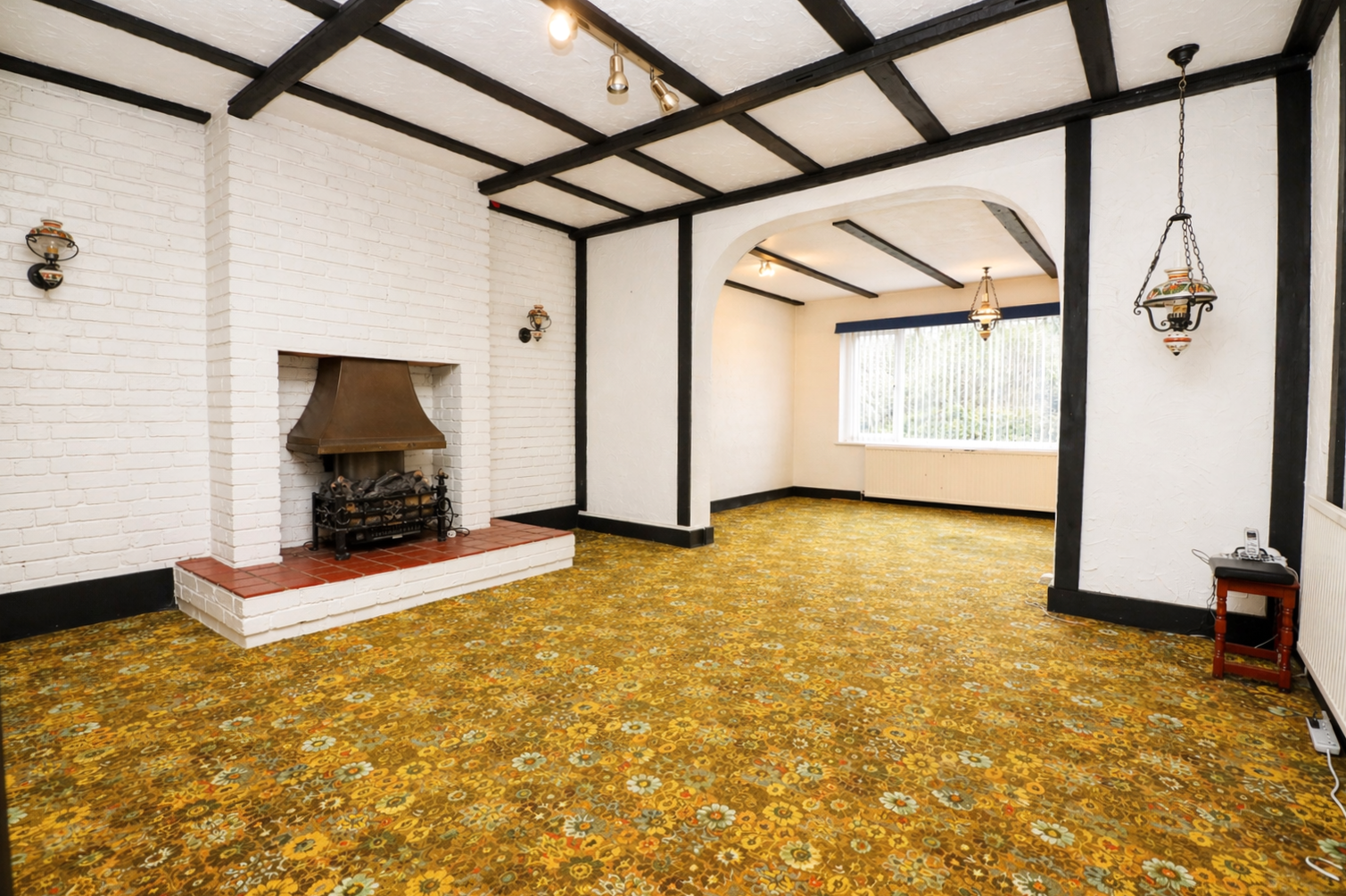 Semi Detached Bungalow in Romford