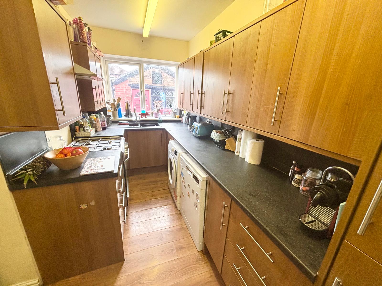 Semi Detached House in Stockport 4