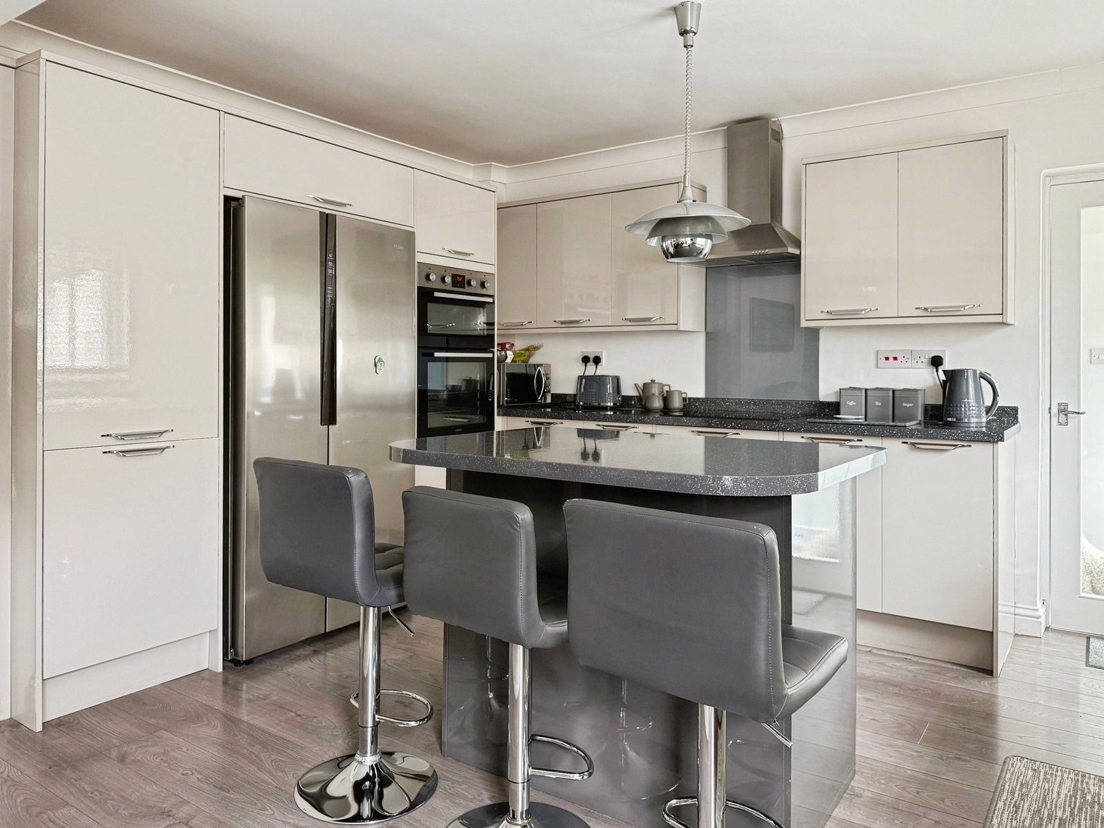 Detached House in Swansea