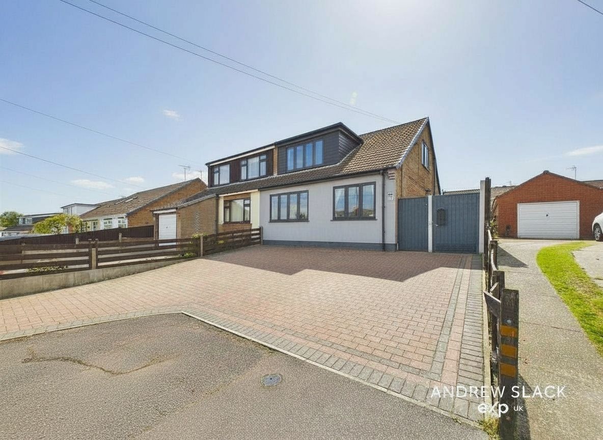 Semi Detached House in Mansfield
