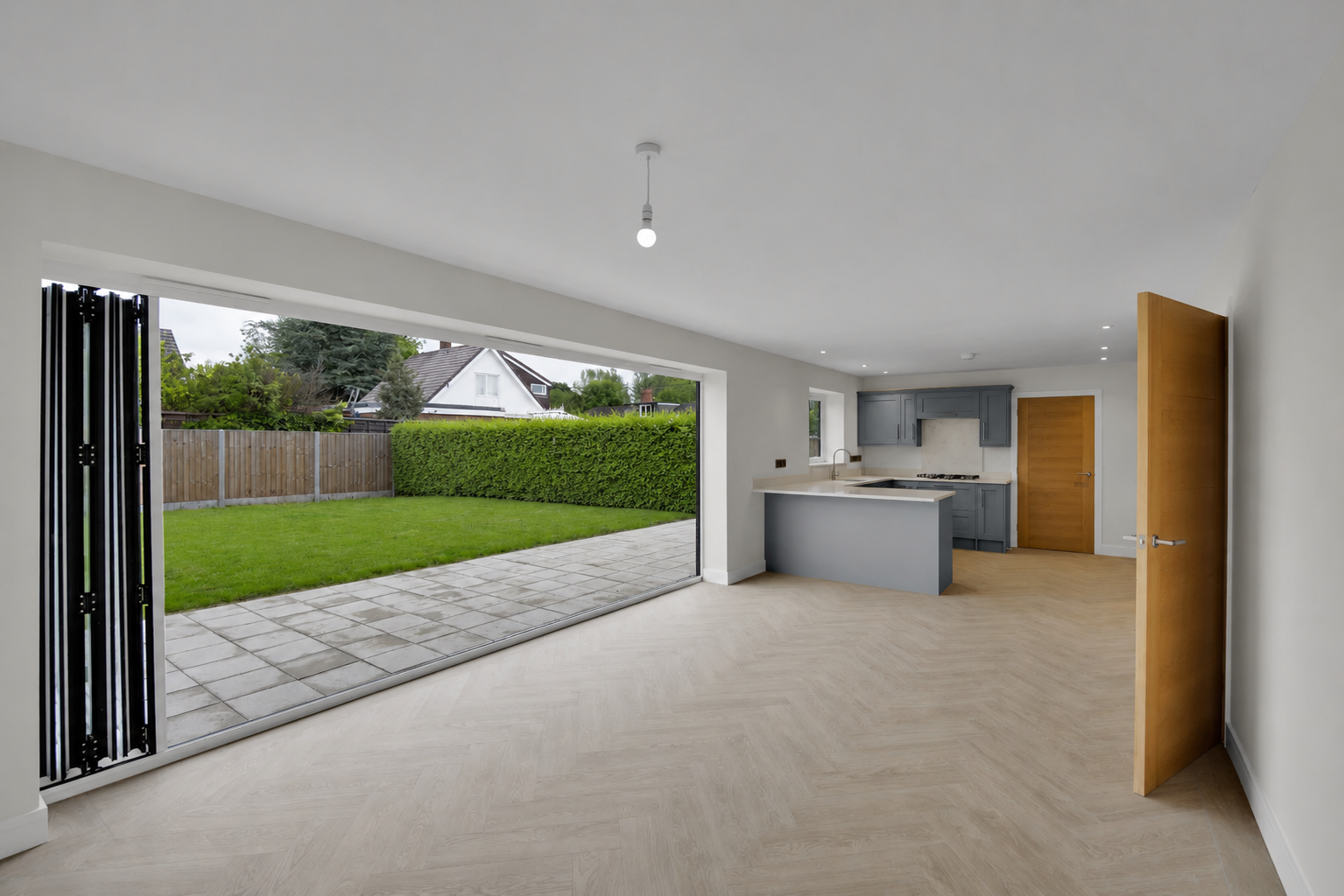 Detached House in Stoke-on-trent 2