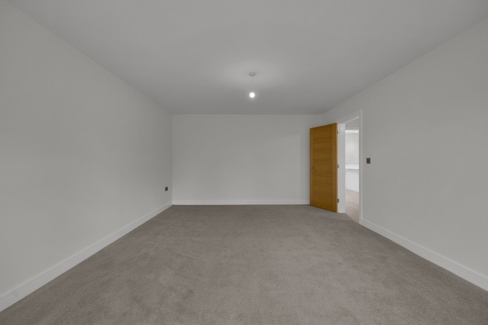 Detached House in Stoke-on-trent
