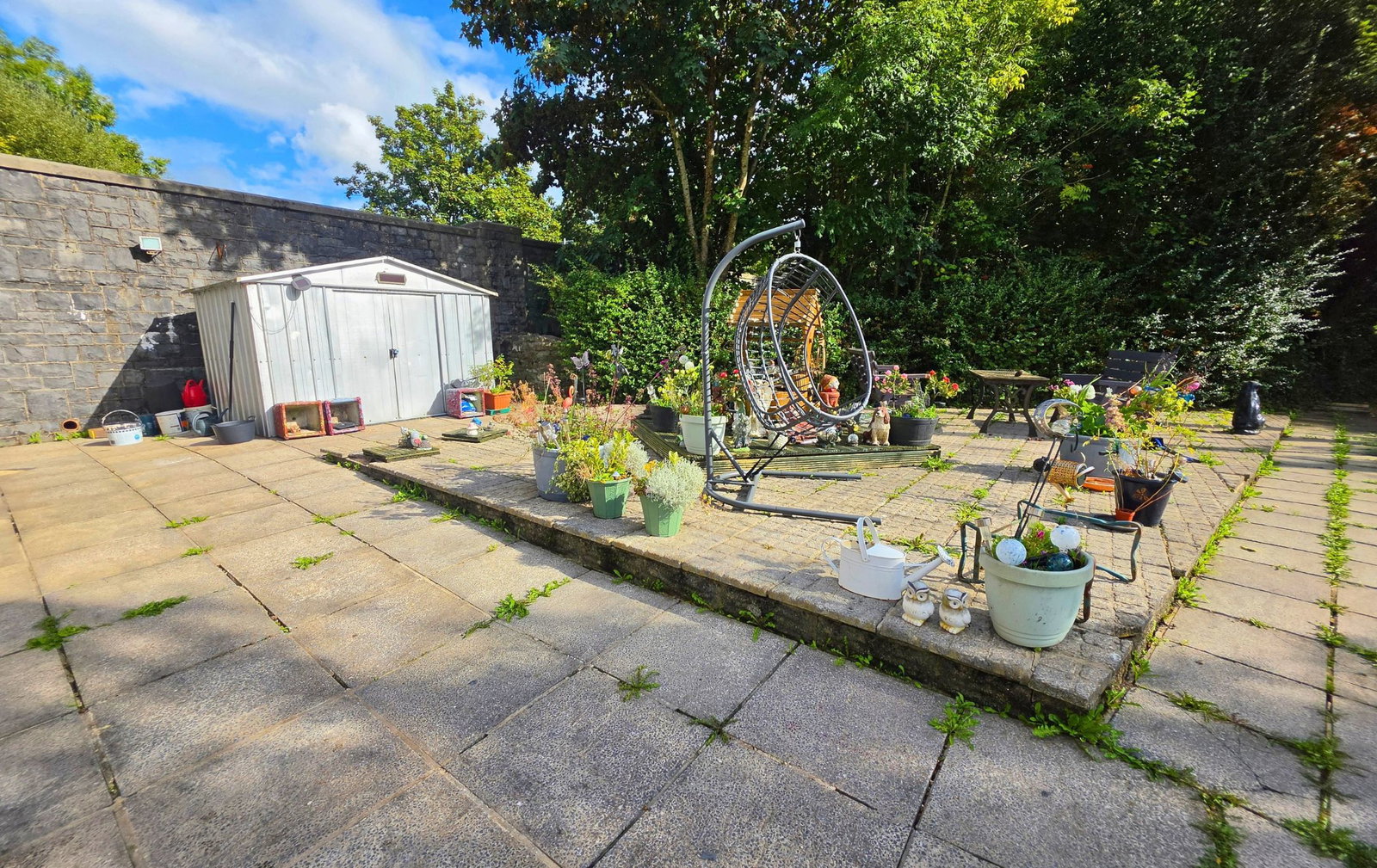 Detached House for sale in Llanelli, 1 Heol y Felin, Pontyberem, SA15, 1948 m²