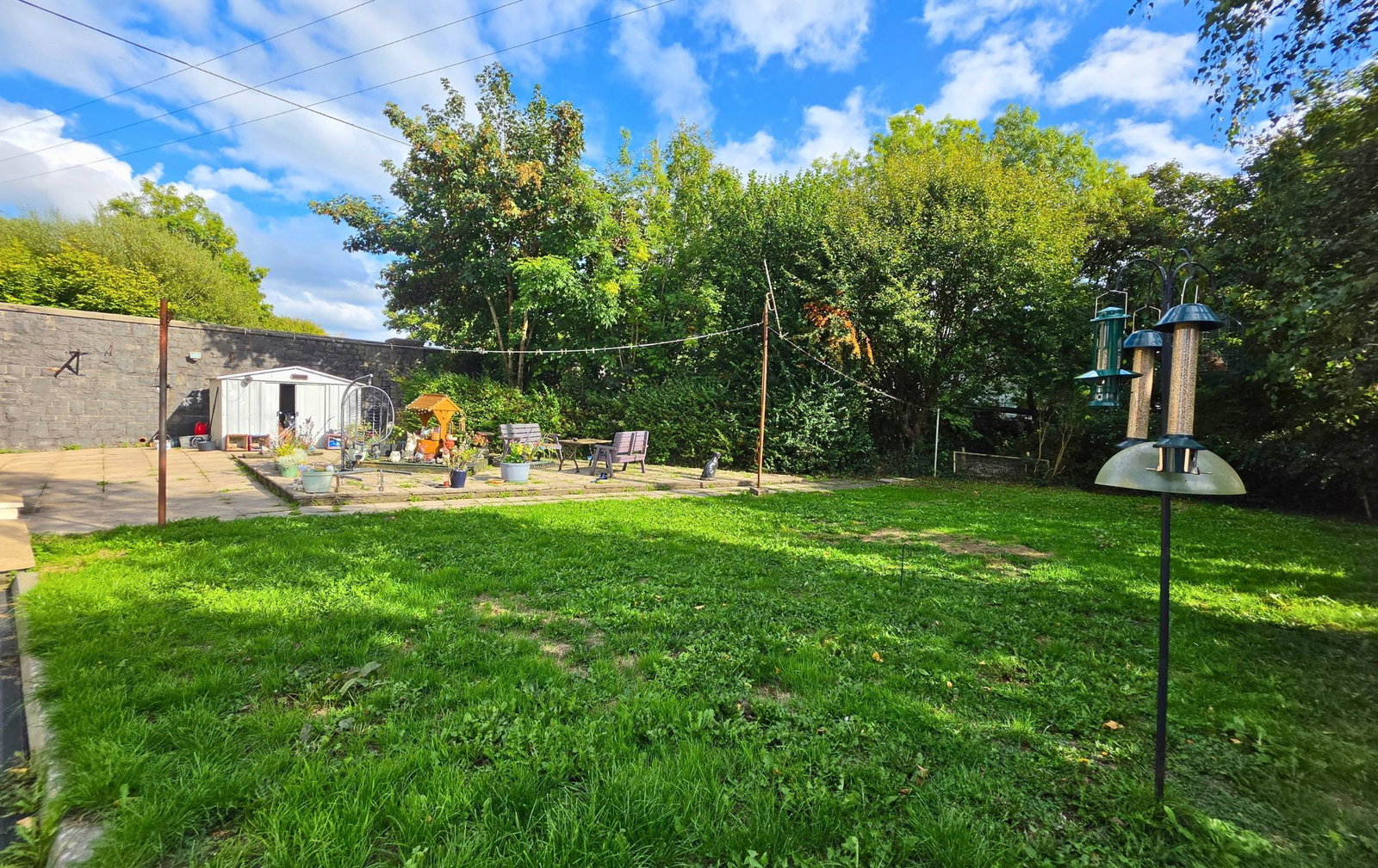 Detached House for sale in Llanelli, 1 Heol y Felin, Pontyberem, SA15, 1948 m²