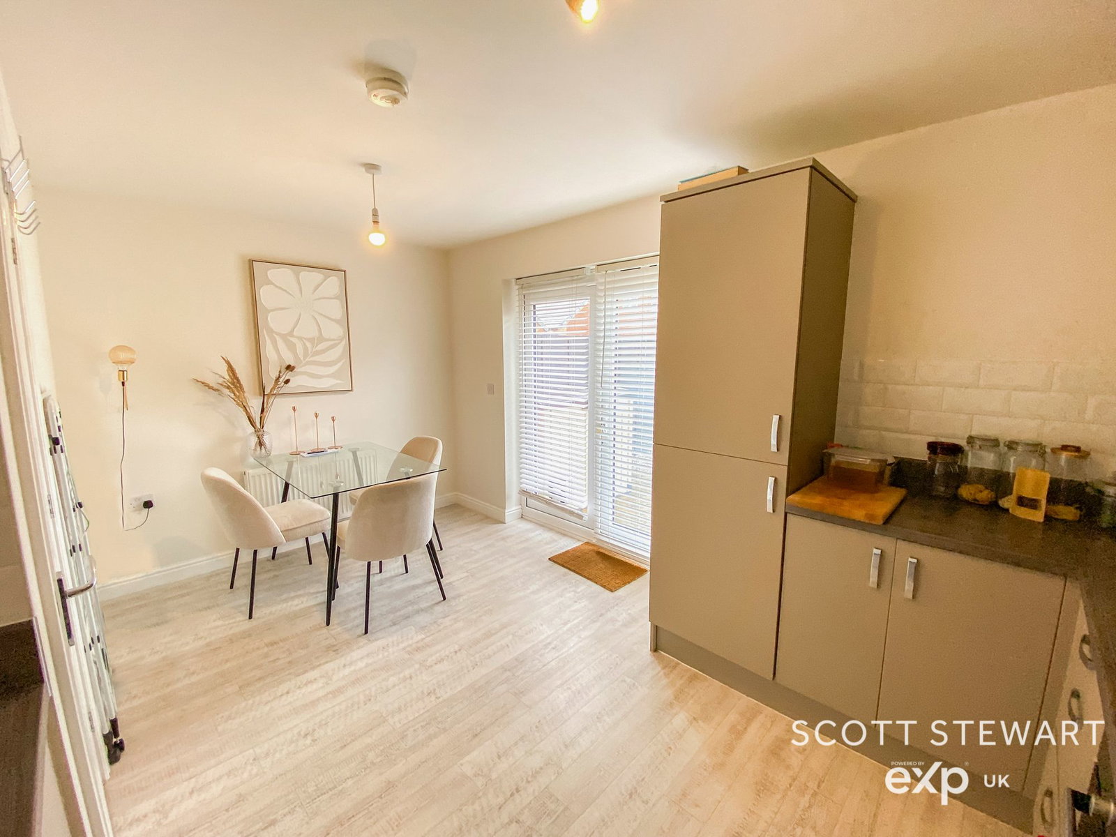 Semi Detached House in Peterborough