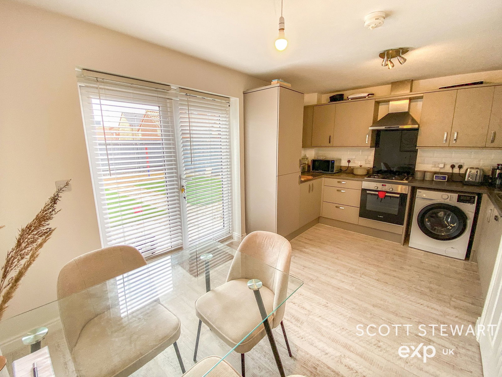 Semi Detached House in Peterborough