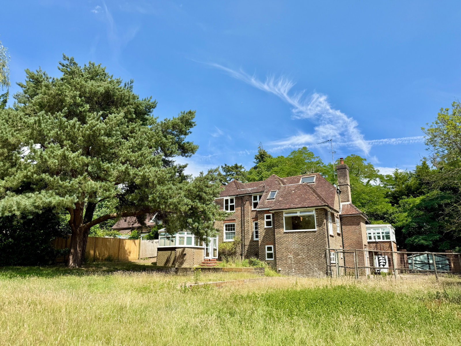 Detached House in East Grinstead