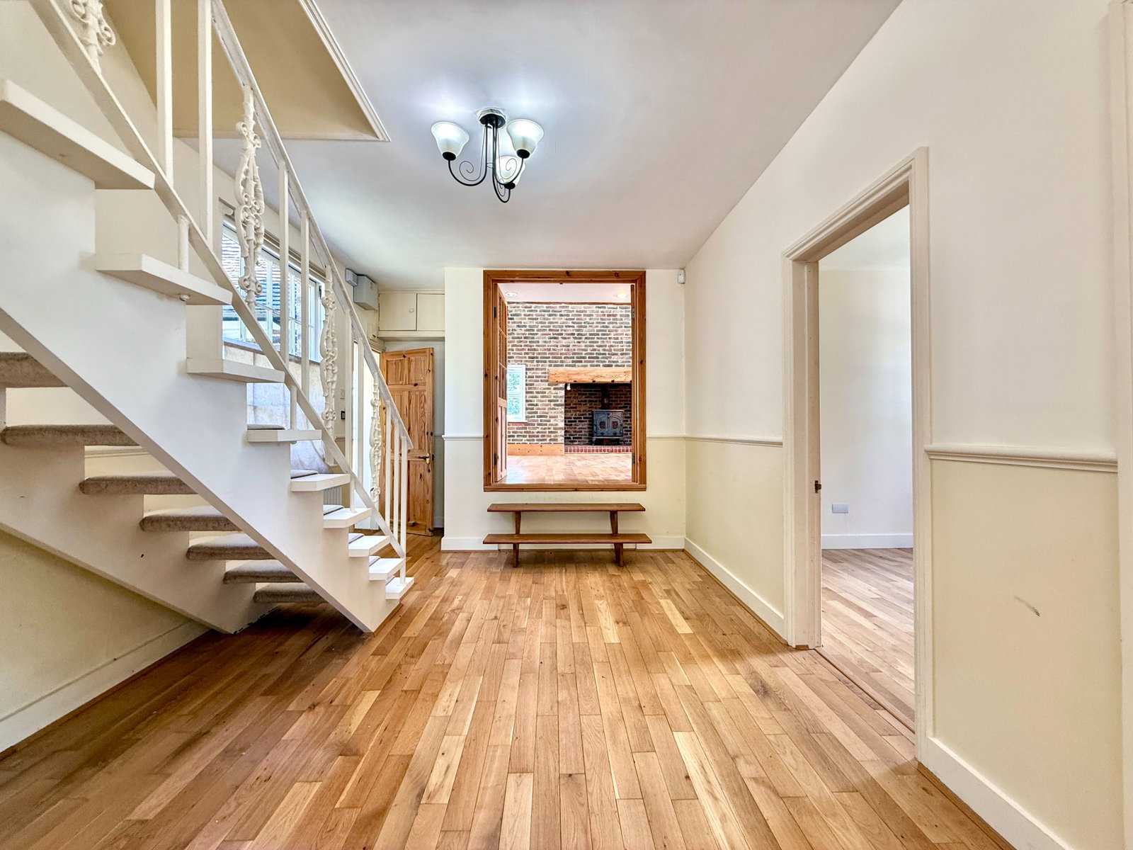 Detached House in East Grinstead