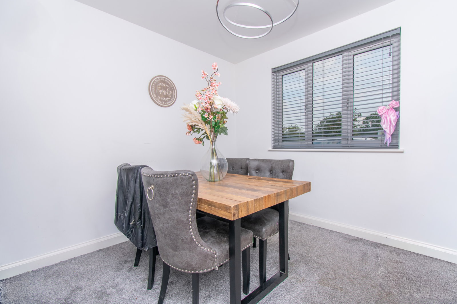 Semi Detached House in Leicester 4