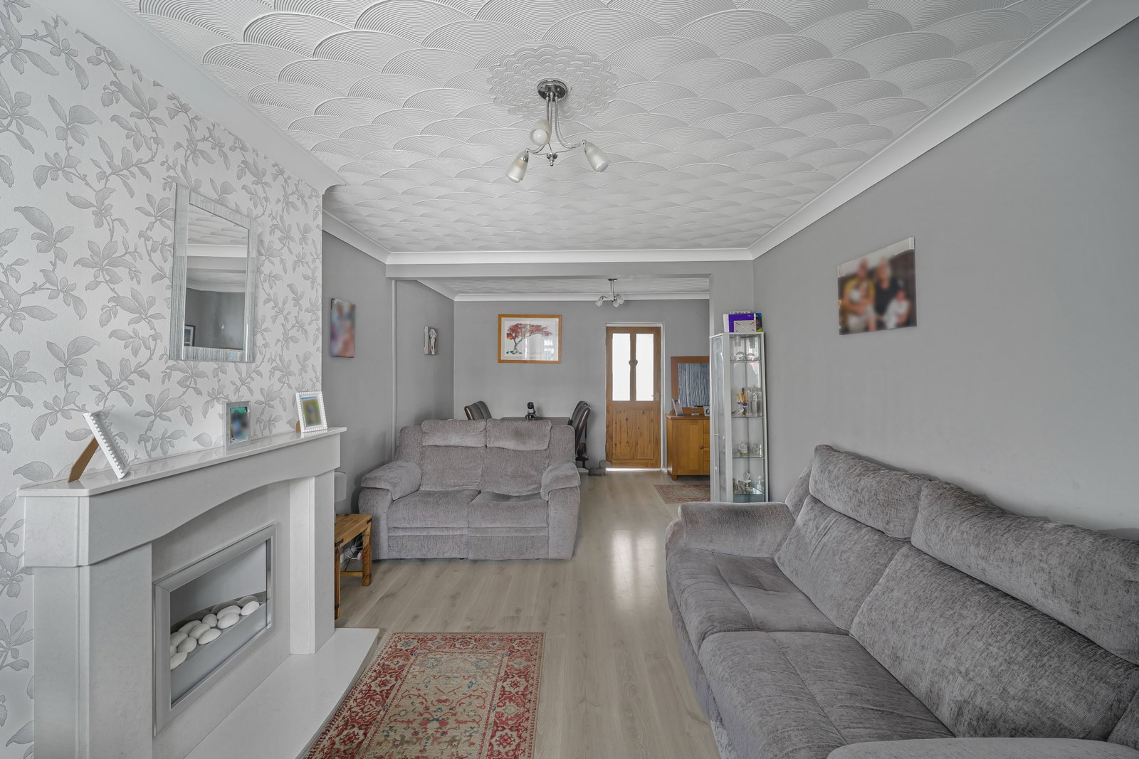 Semi Detached House in Pontyclun