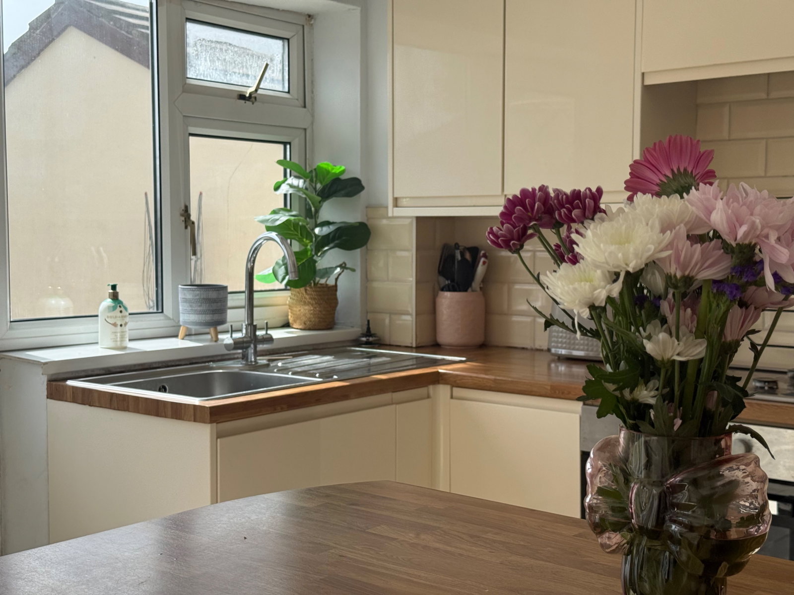 Semi Detached House in Swansea